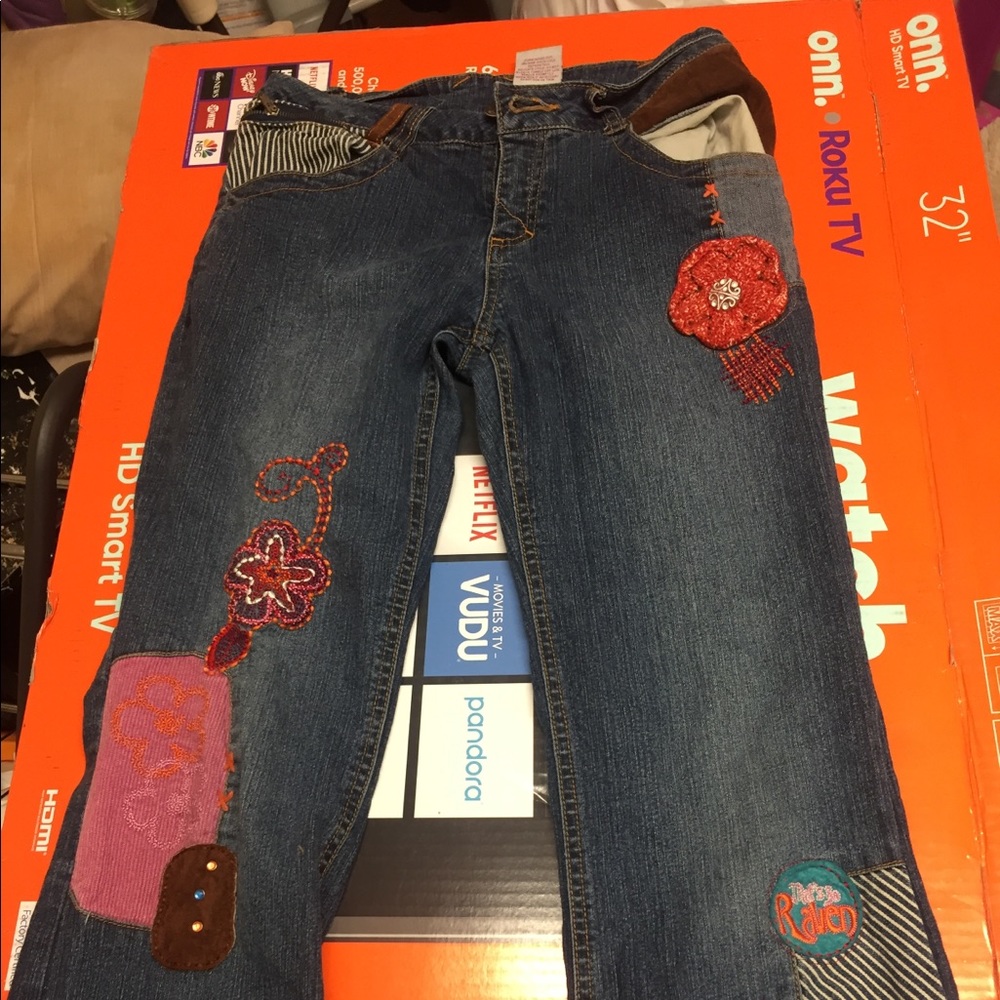 That’s so Raven kids Jeans